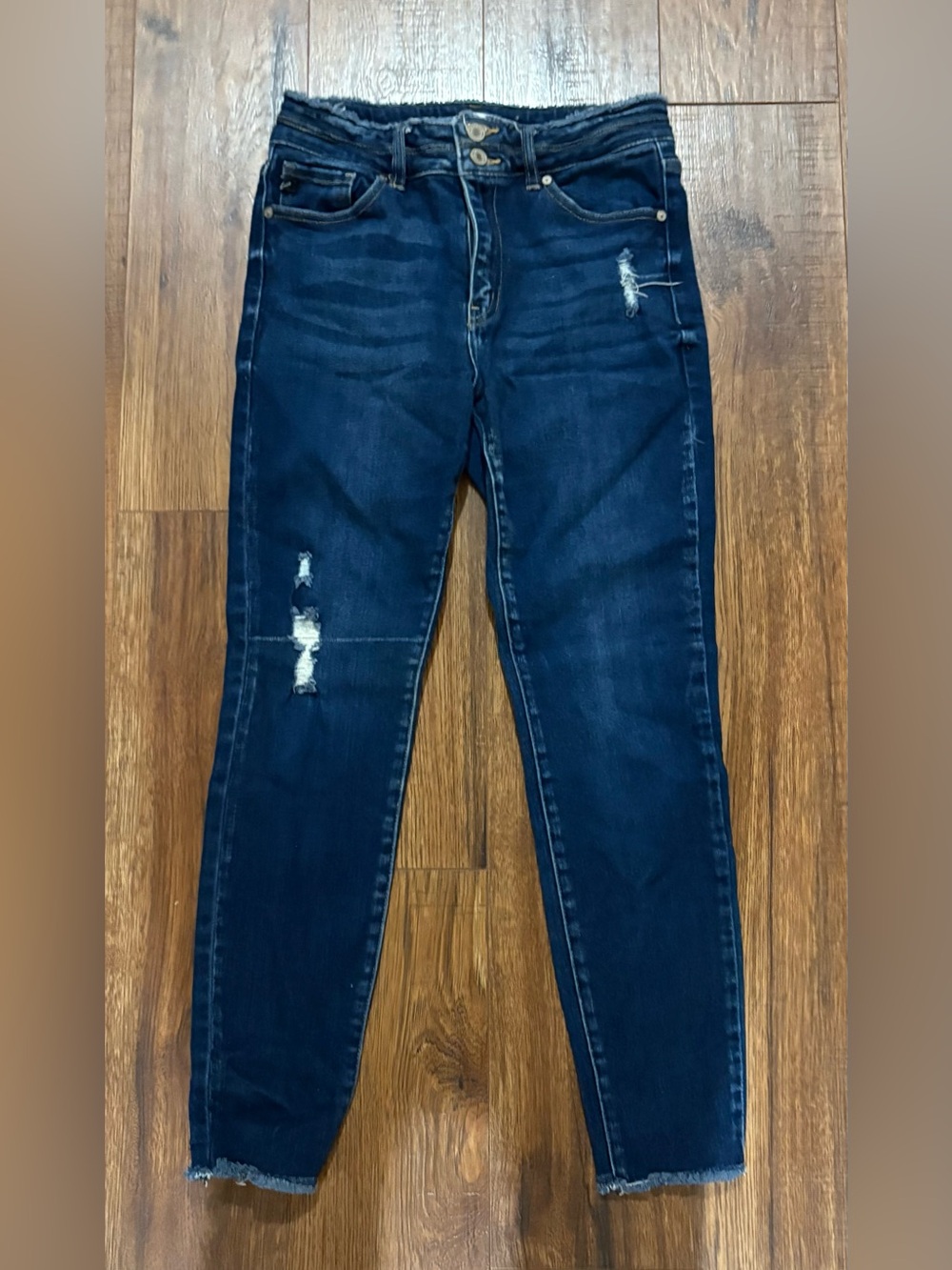 KanCan Navy Blue Skinny Jeans with Subtle Distress Size 9/28